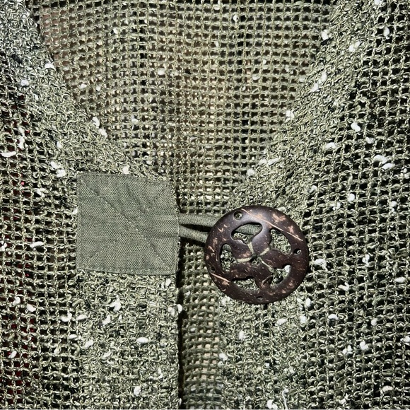 Isabel Taveres Net Pointed Hem Cárdigan Forest Green 2 Button Front Closure OS - Picture 6 of 15
